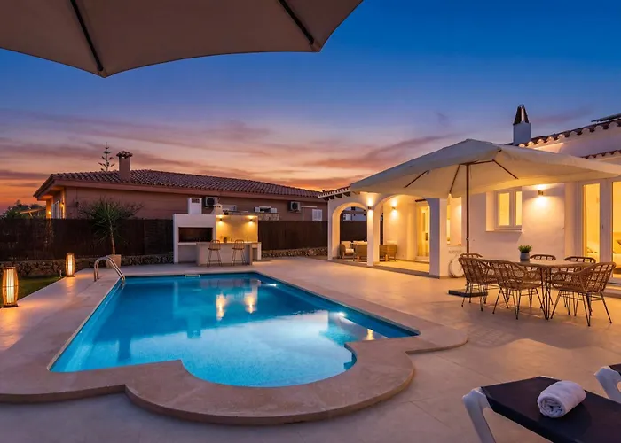 Nuralux - Vistas Espectaculares, Piscina Privada Y Bbq וילה