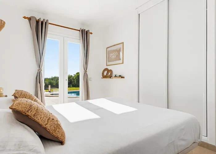 וילה Nuralux - Vistas Espectaculares, Piscina Privada Y Bbq