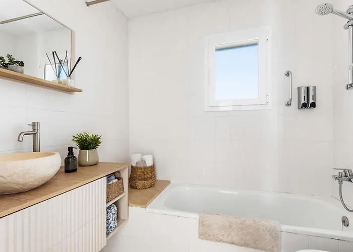 וילה Nuralux - Vistas Espectaculares, Piscina Privada Y Bbq *