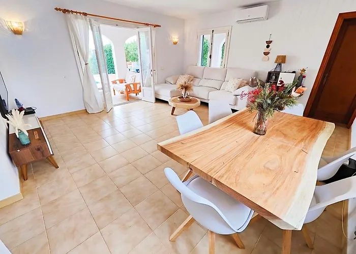 וילה Nuralux - Vistas Espectaculares, Piscina Privada Y Bbq